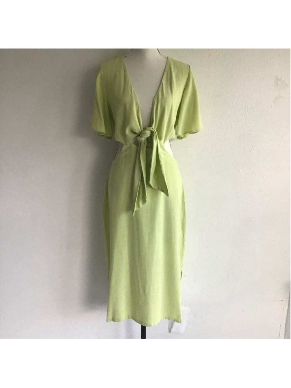 Fore Women's Elegant Sexy Midi Dress Size L Lime Green Cutout Tie Front